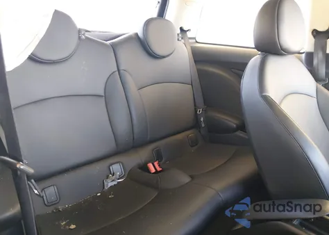 2011 Mini Cooper S из США, поврежденный, VIN WMWSV3C57BTY20481